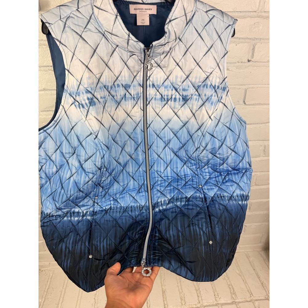 NWT Allison Daley Womens 2X Blue Ombre Tie Dye Quilted Vest Rhinestone - Picture 2 of 6